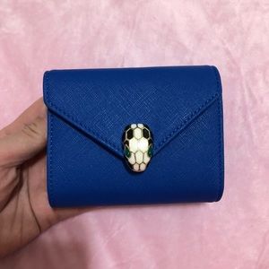 New navy card holder